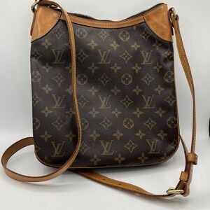 Louis Vuitton Monogram Odeon MM Crossbody- With  Dustbag